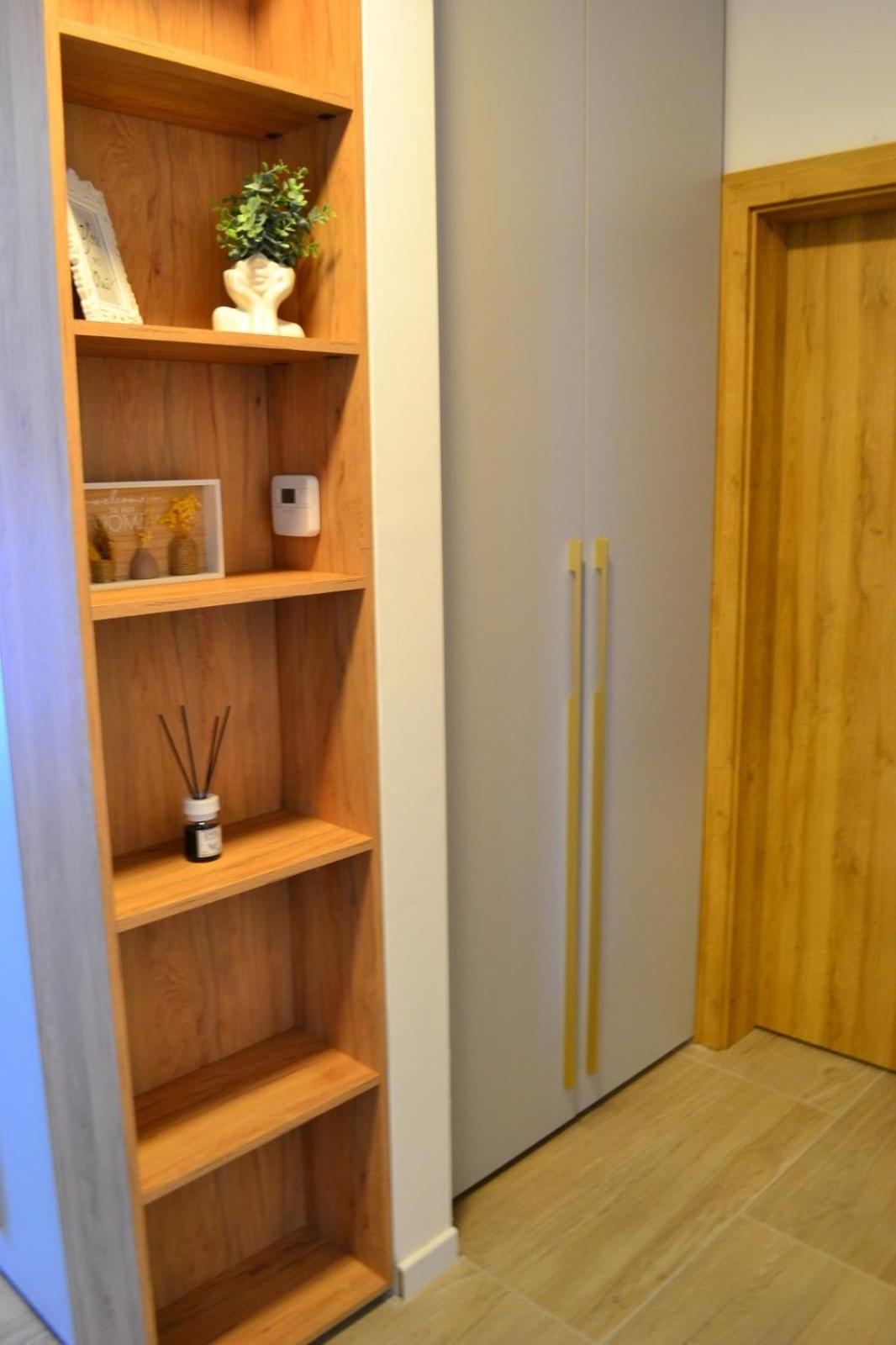 Apartament Ateneo Golden Nest *